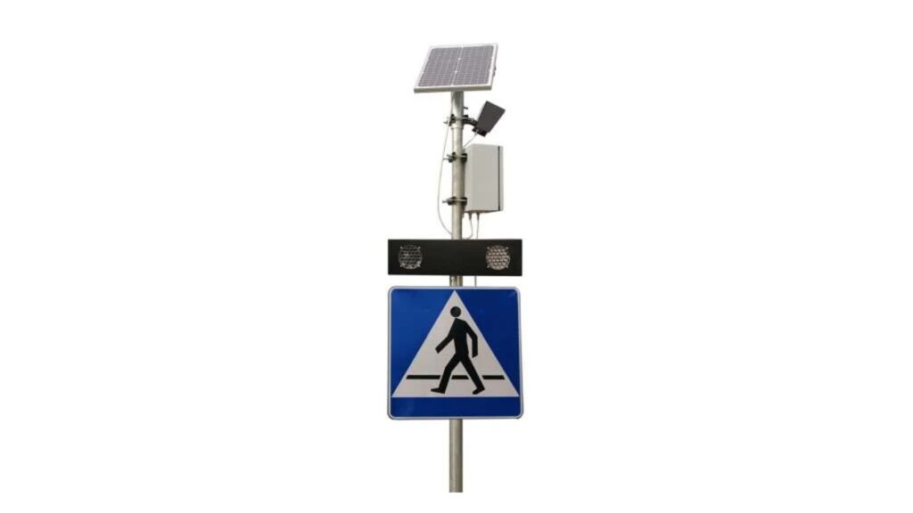 Aktywne przejście dla pieszych z lampami LED, czujką ruchu i panelem solarnym